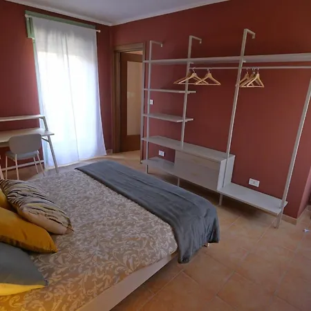 Maison Dans La Rue *