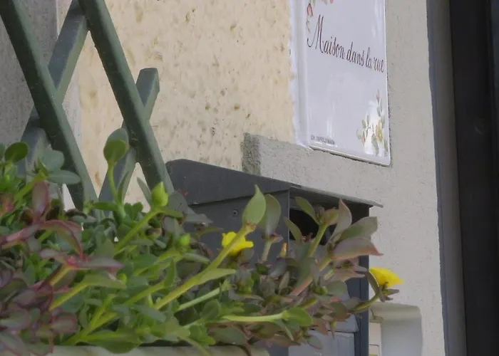 Maison Dans La Rue Апартаменты